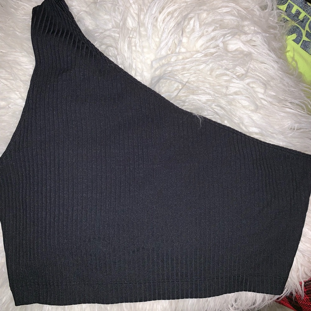 Victoria’s Secret work out shirt